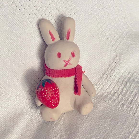 Make me an offer! My items are priced based on condition so please review photos - Picture 1 of 2